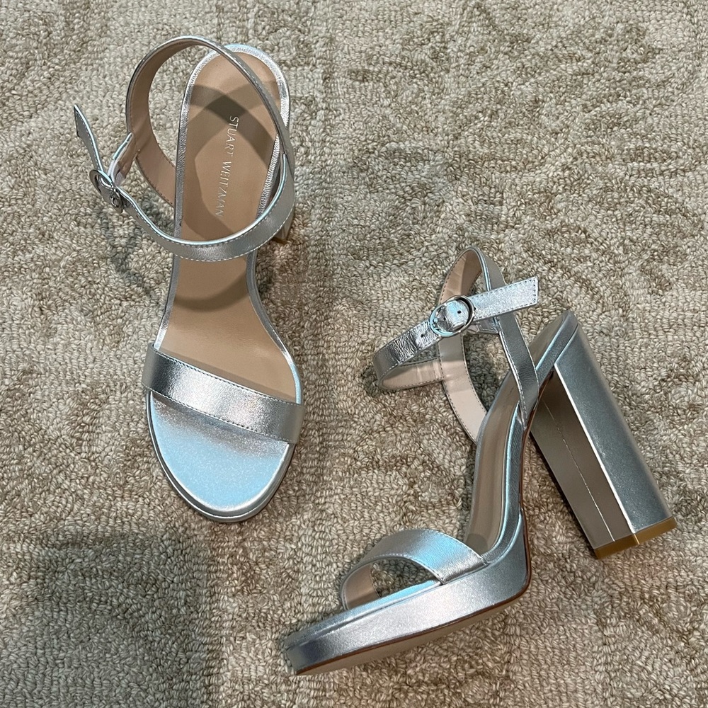 Stuart Weitzman New DANCER BLOCK 120
PLATFORM SANDAL Size 7